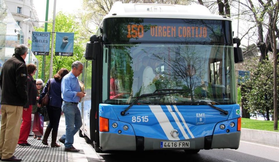 Los buses de Madrid sacan un notable en la evaluación de los usuarios