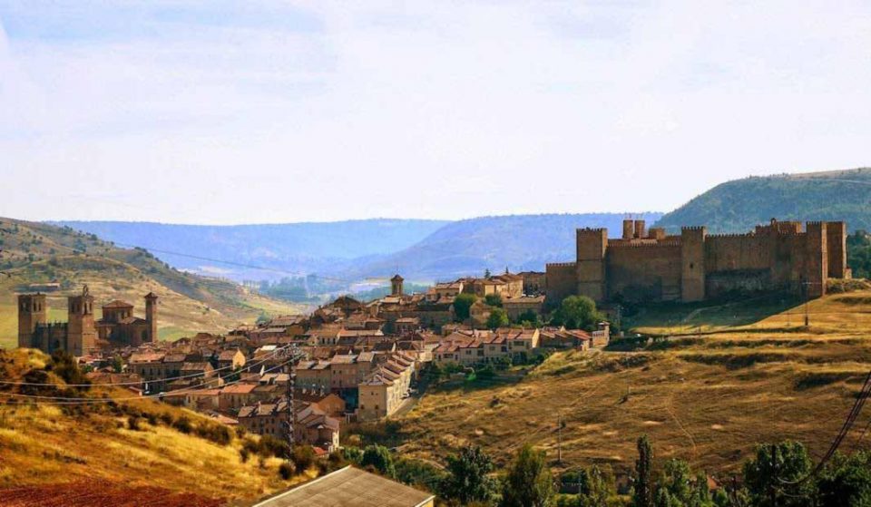 De Chamartín a Sigüenza a bordo de este tren medieval