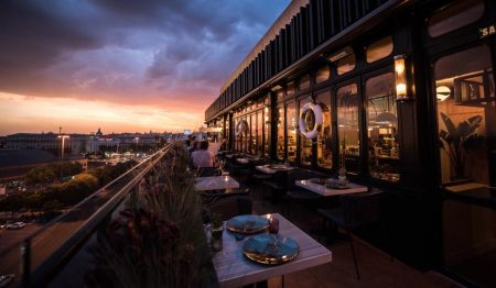 Sube al cielo de Madrid desde esta magnífica terraza