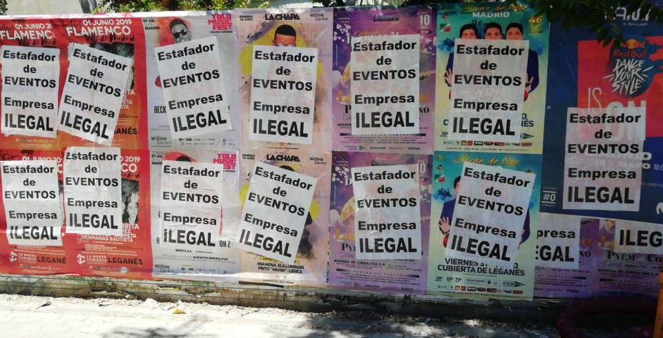 El porqué de la guerra de los pegadores de carteles