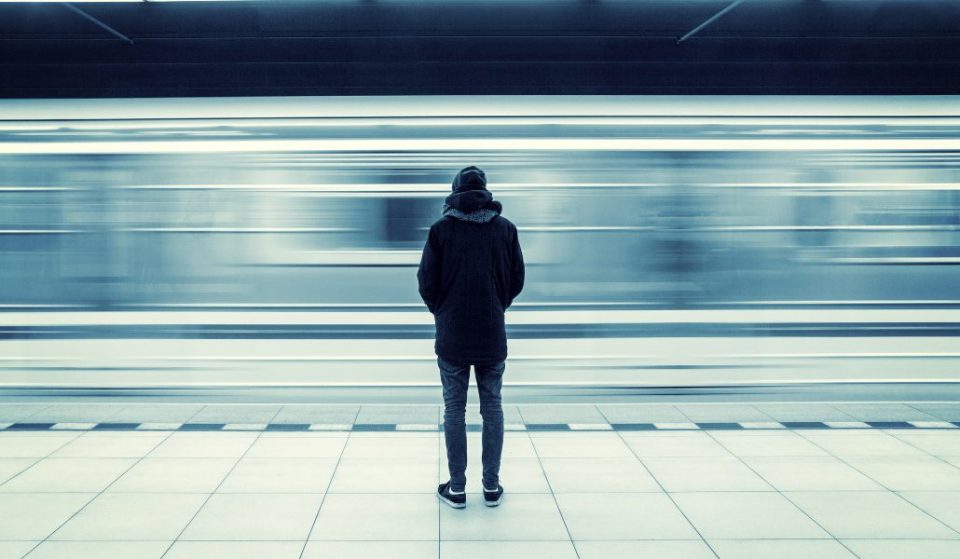 ¿Qué pasa con los objetos que se caen a las vías del metro?