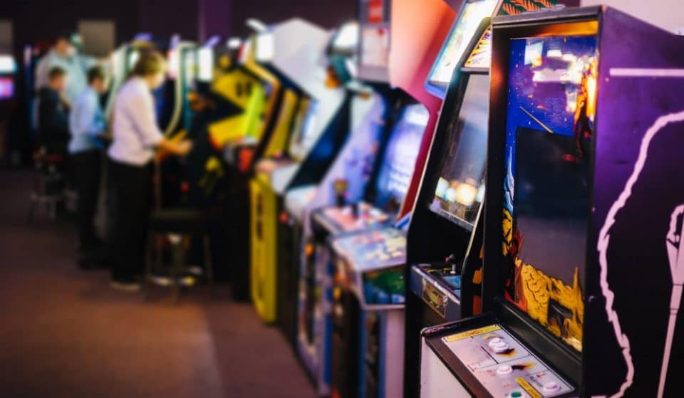 Cine y videojuegos para viajar a los 80 sin salir de Madrid