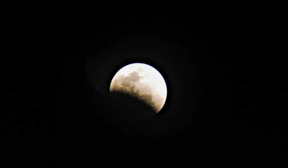 Esta tarde habrá un eclipse lunar en Madrid