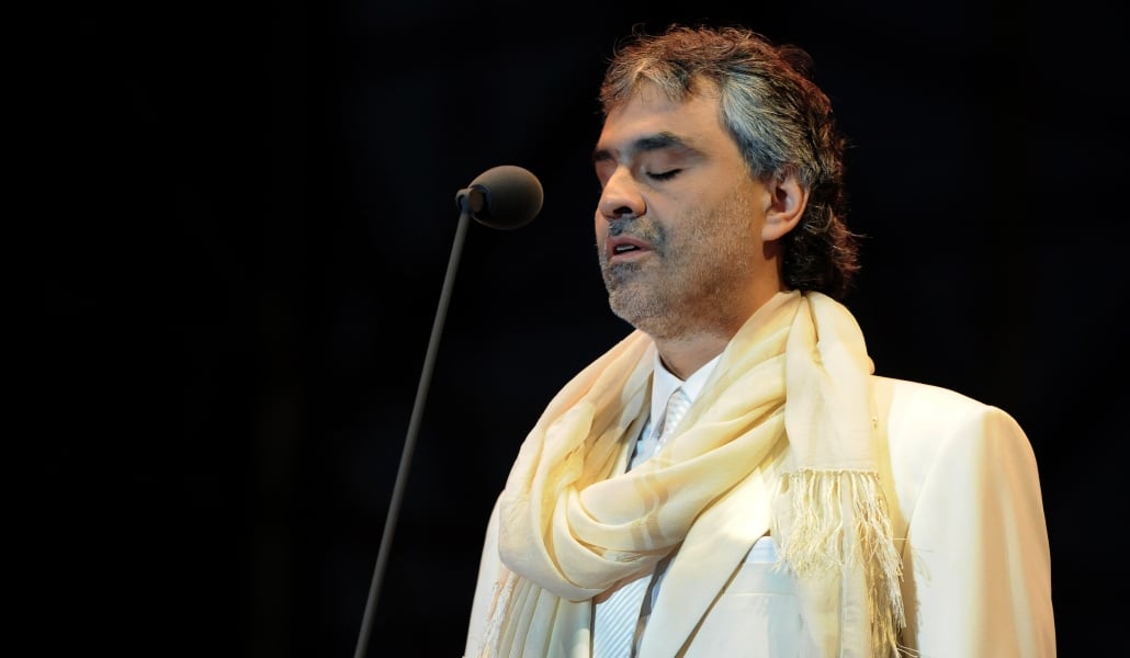 Revive el histórico concierto de Andrea Bocelli en el Duomo de Milán