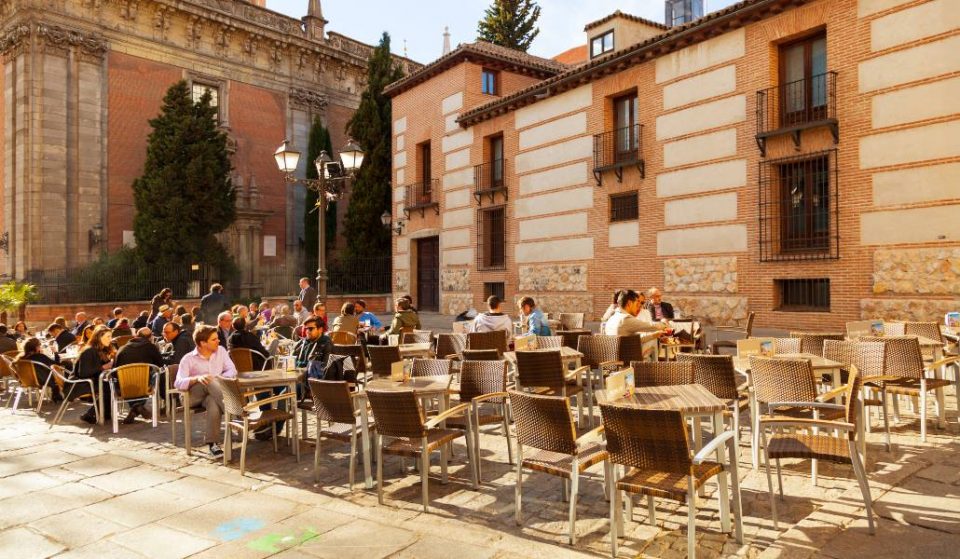 «Madrid y los bares»: la carta de una camarera confinada en la capital