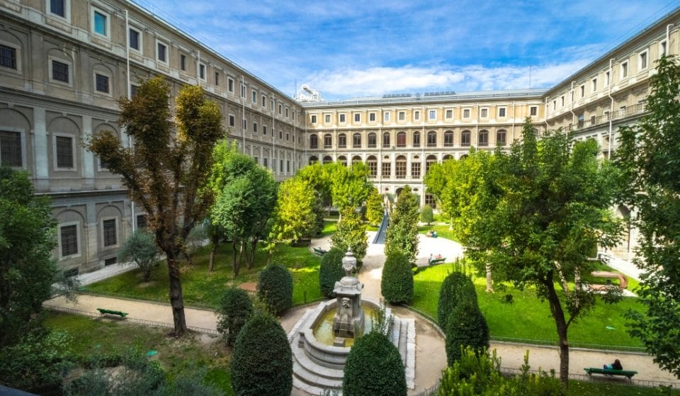 El jardín del Museo Reina Sofía volverá a ser el escenario de un cine de verano gratuito