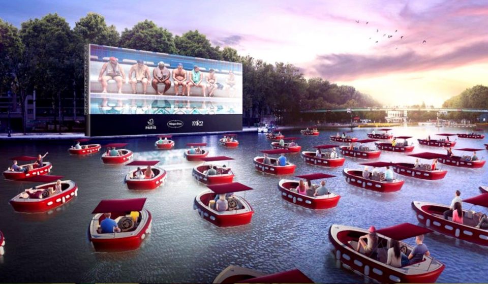 París tendrá un cine flotante este mes (y queremos uno igual para el lago del Retiro)