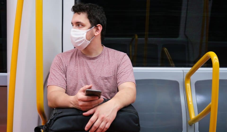 Madrid refuerza el servicio de Metro y aumenta la frecuencia de autobuses en un 30%