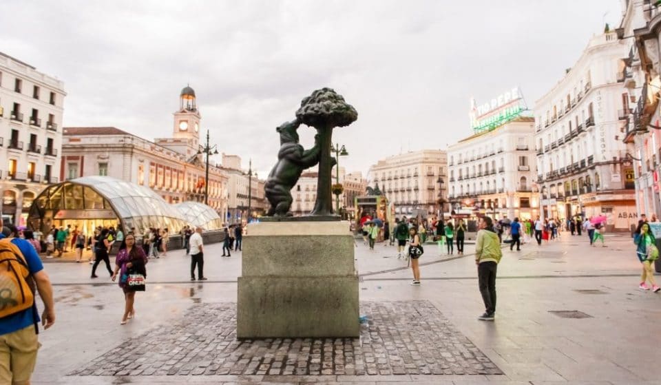 Nuevas medidas en Madrid: reuniones de 10 personas como máximo y reducción de aforos