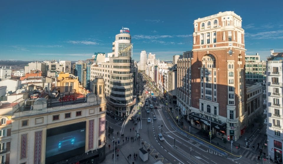 El histórico Palacio de la Prensa de Madrid cerrará en unos meses: cambiará completamente y pondrá a la venta sus butacas