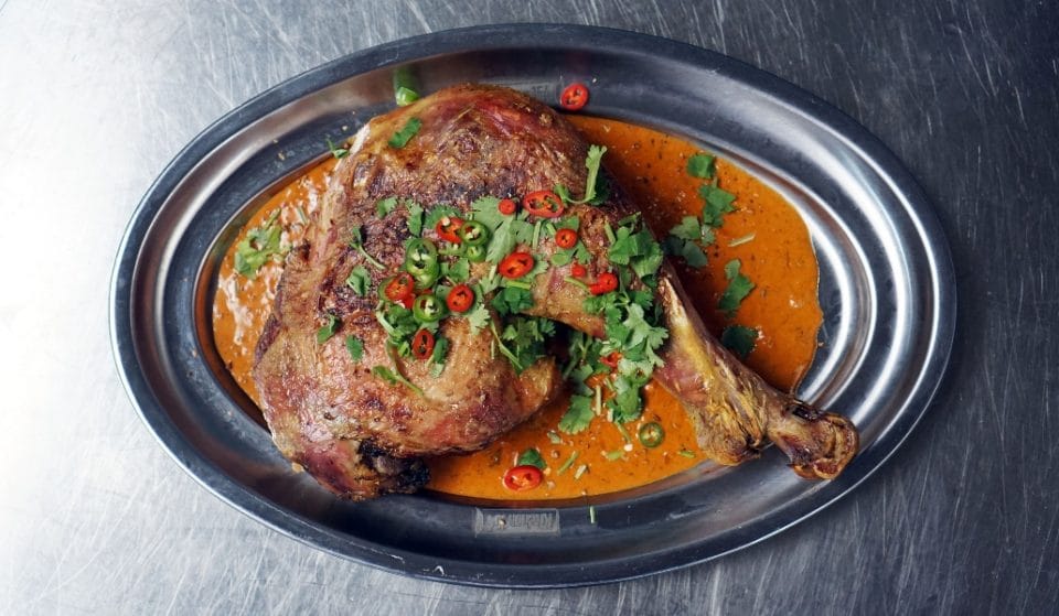 El mejor restaurante de comida picante de Madrid te sirve en casa esta Navidad