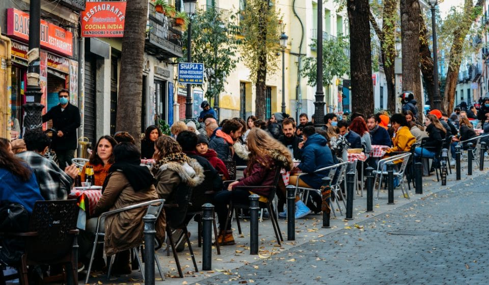 Hostelería en Madrid: 6 personas en terraza y mascarilla obligatoria en bares y restaurantes