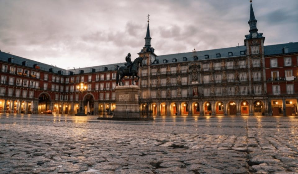 Madrid podría eliminar el toque de queda