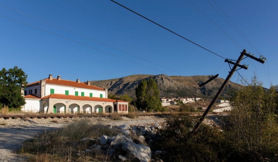 Una vieja estación de tren de la Sierra, convertida en espacio cultural