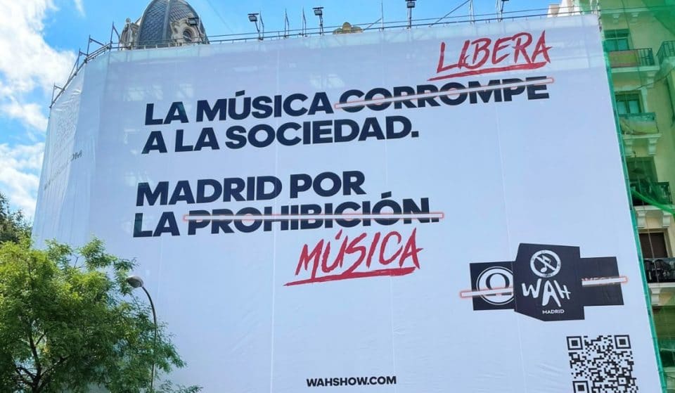 Aparecen carteles que sugieren la prohibición de la música en Madrid