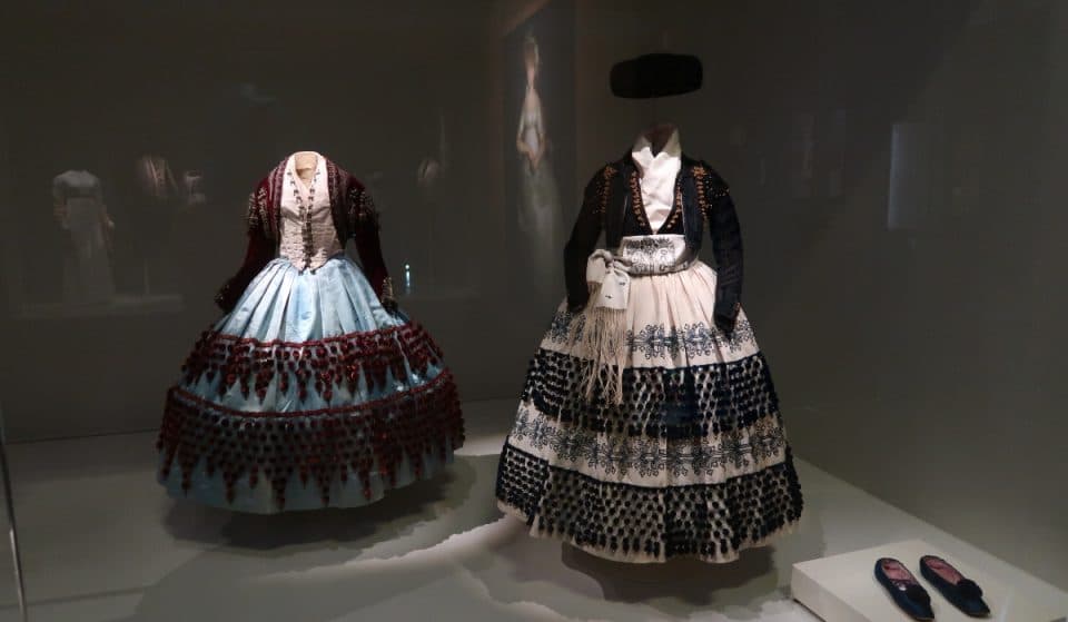 El Museo del Traje de Madrid reabrirá mañana sus puertas