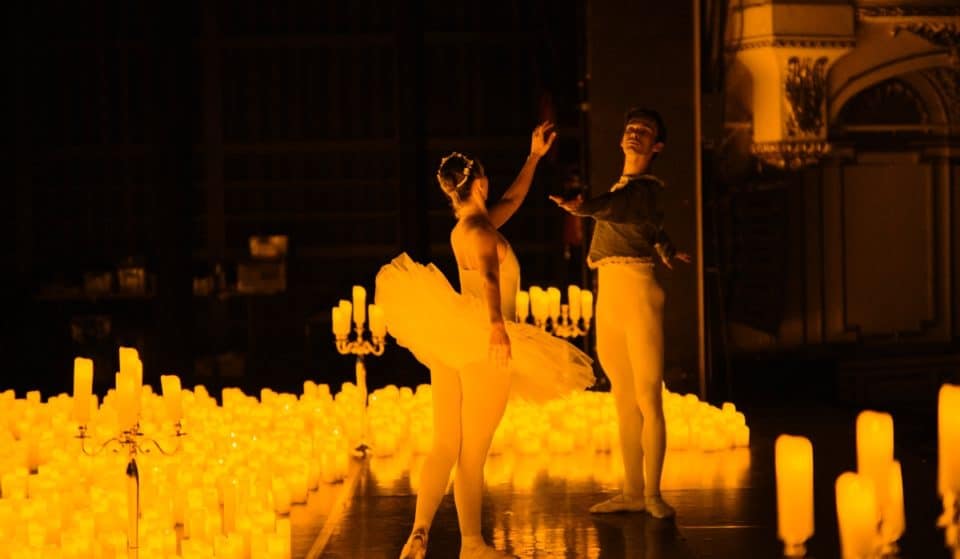 Candlelight dedicates an incredible tribute with live ballet to &#8216;Swan Lake&#8217;!
