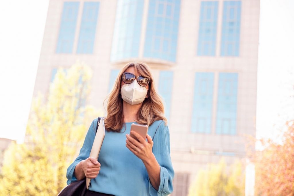 La mascarilla volverá a ser obligatoria en espacios exteriores