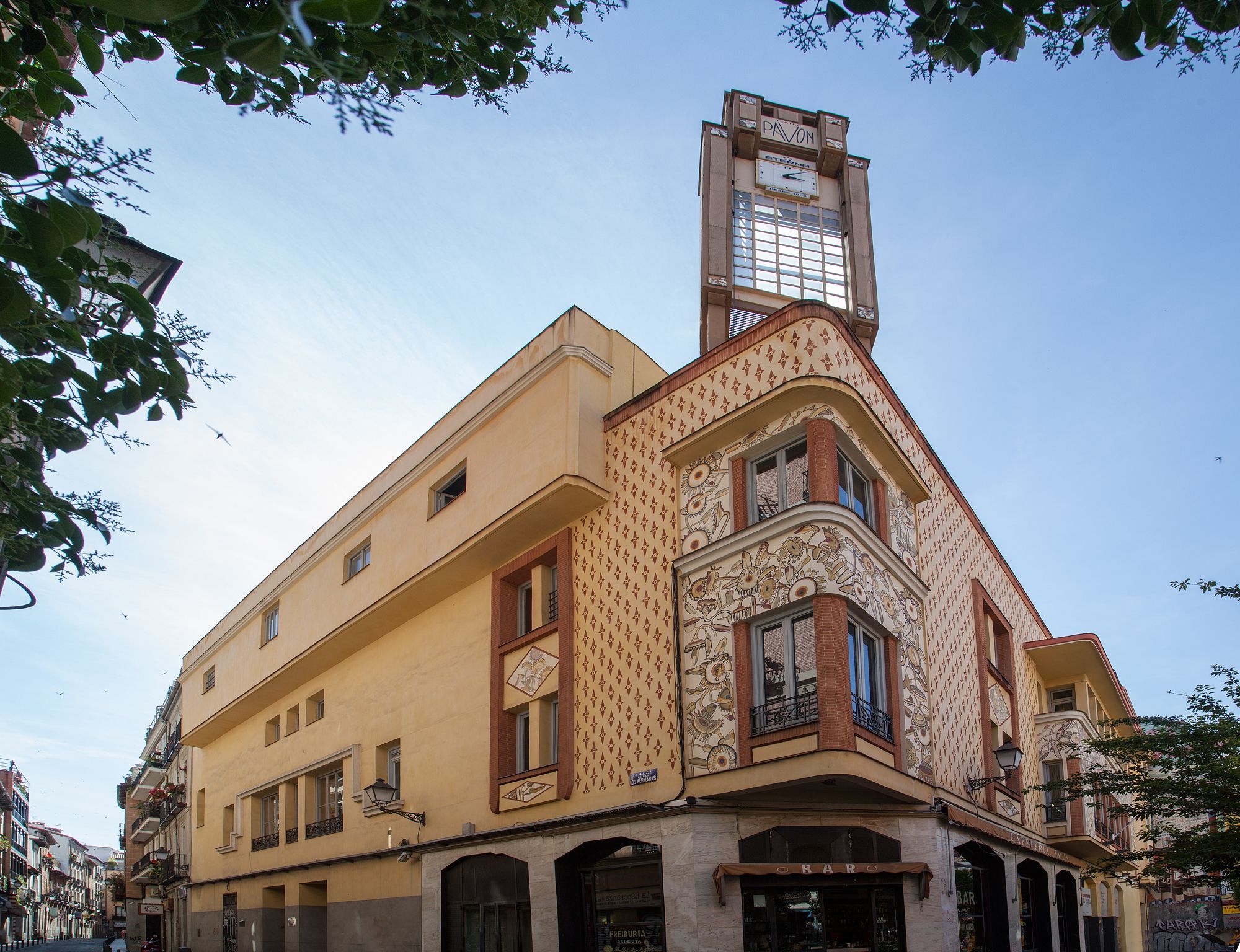 Teatro Pavón Kamikaze