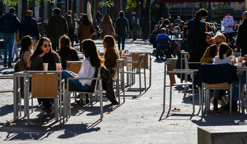Las terrazas del centro deben cerrar a las 23h desde el sábado pasado