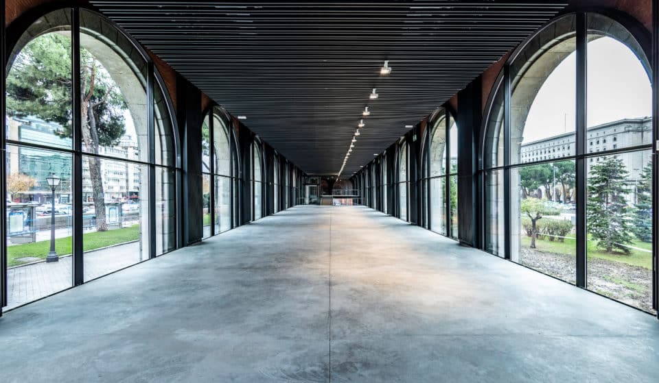 Abre una sala de exposiciones gratuita bajo los arcos de Nuevos Ministerios