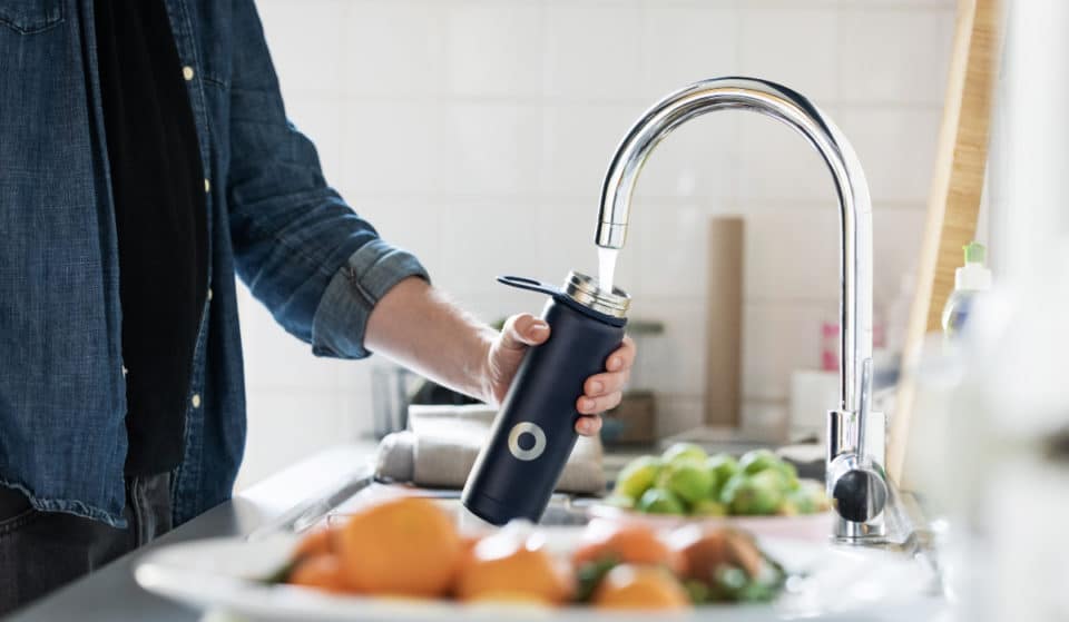 El agua de grifo de Madrid es de las que más microplásticos contiene, según un estudio