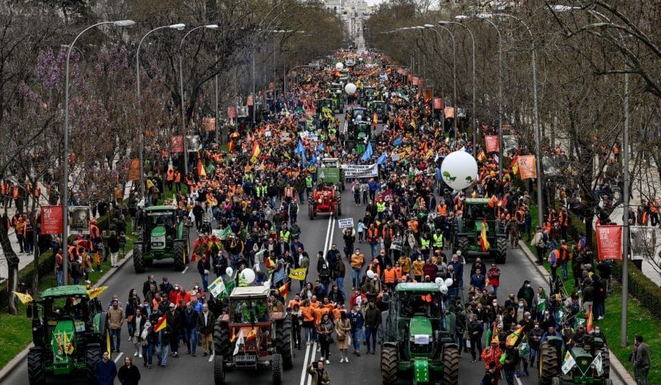 ¿Por qué Madrid se llena hoy de tractores?