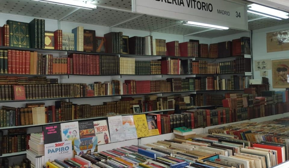 Cierra Vitorio, la pequeña librería de barrio que se atrevió a burlar la censura