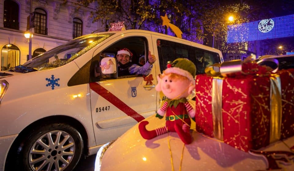 Taxiluz vuelve con sus viajes gratis para que niños y mayores vean las luces de Navidad