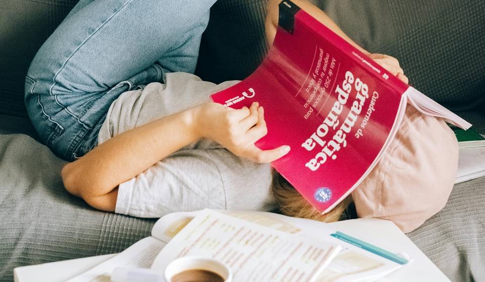 El español es el idioma más «feliz» del mundo, según un estudio