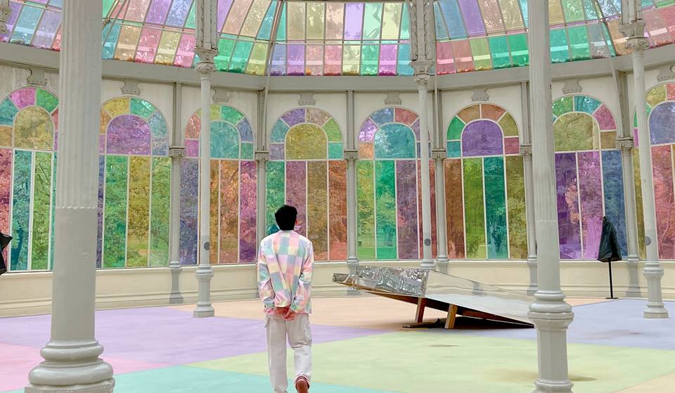Algunos edificios de Madrid se tiñen de colores en una exposición en Príncipe Pío