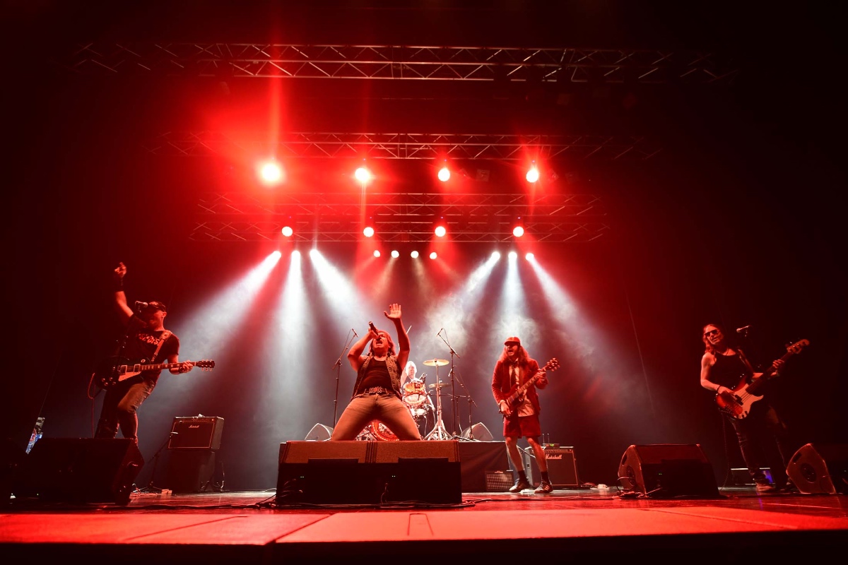 Madrid acogerá un concierto de ACDC para niños