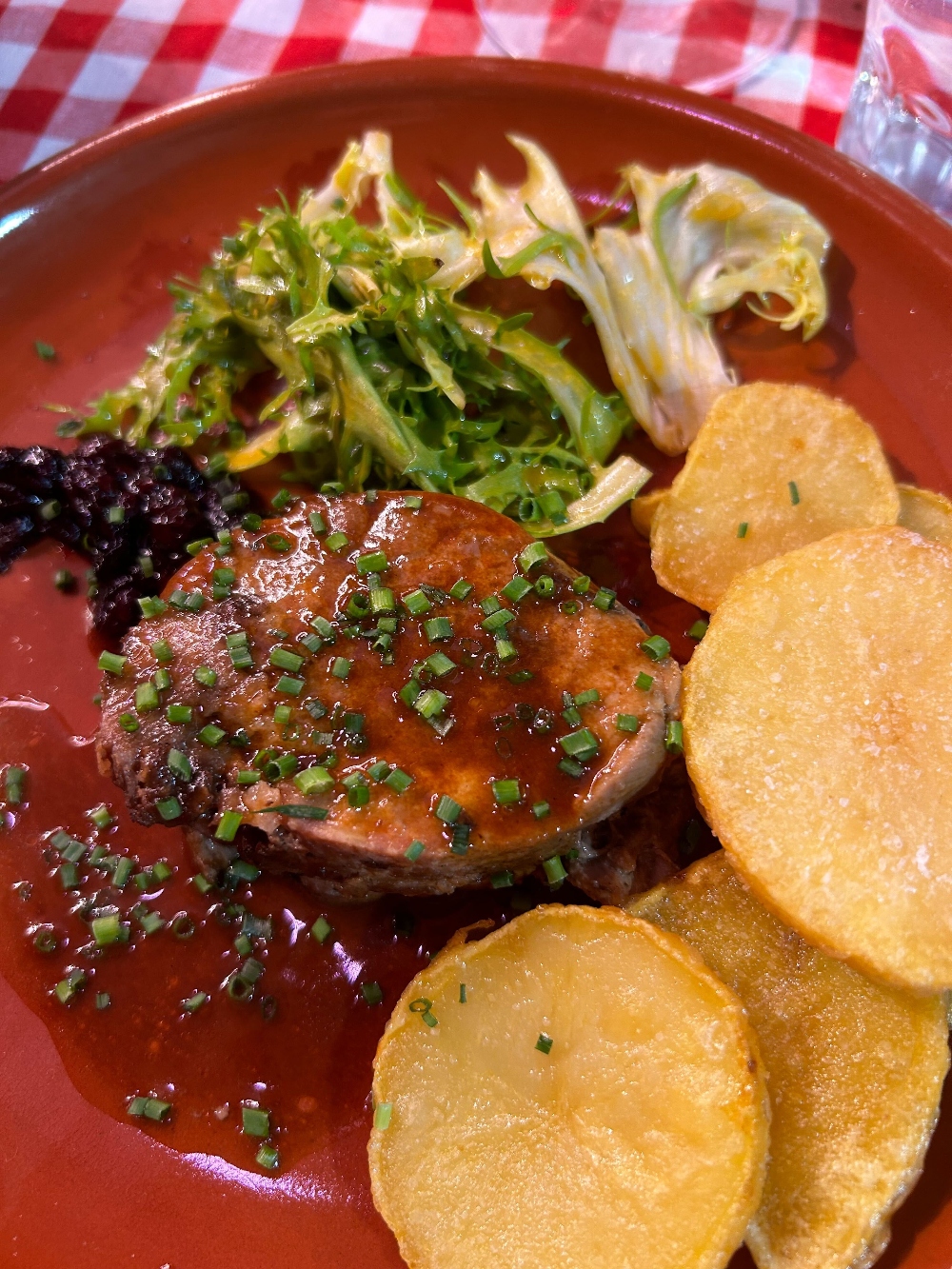 Rapaz, un restaurante que solo abre dos días a la semana