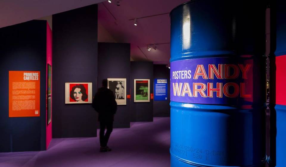 Una gran exposición gratuita sobre Warhol recopila más de 100 de sus icónicos carteles