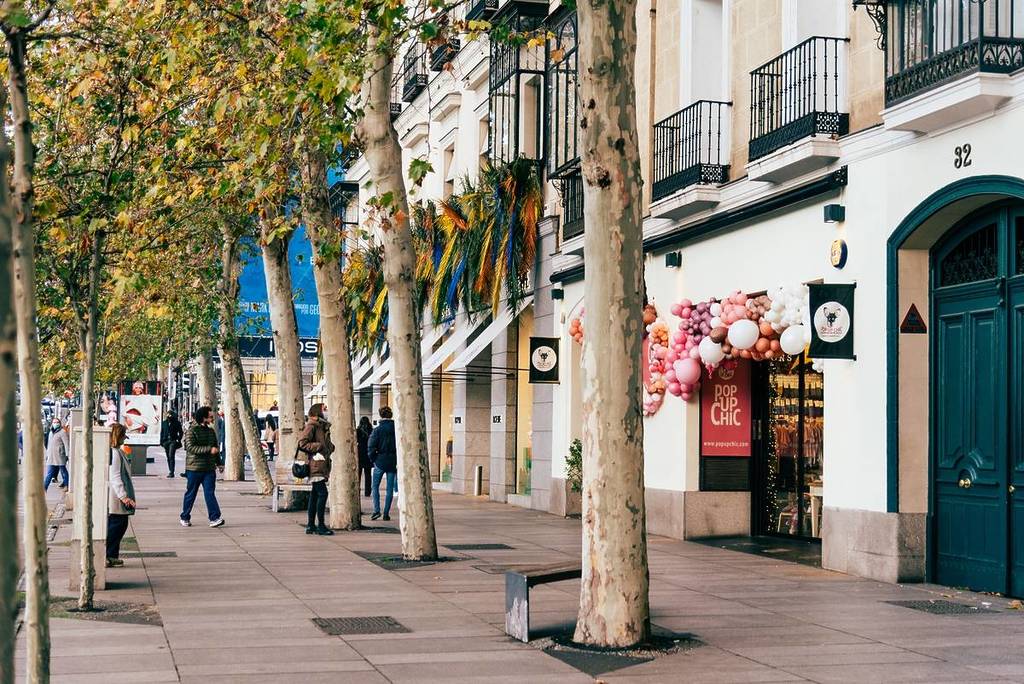 Um jornal britânico fala de Madrid: &#8220;Adeus à velha Madrid: a capital espanhola acolhe os super-ricos globais&#8221;.