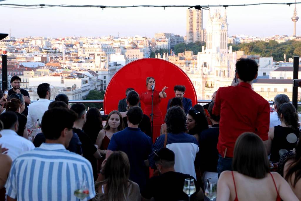 Terrazza MARTINI: un espacio dedicado al tardeo ubicado en la Azotea del círculo de Bellas Artes