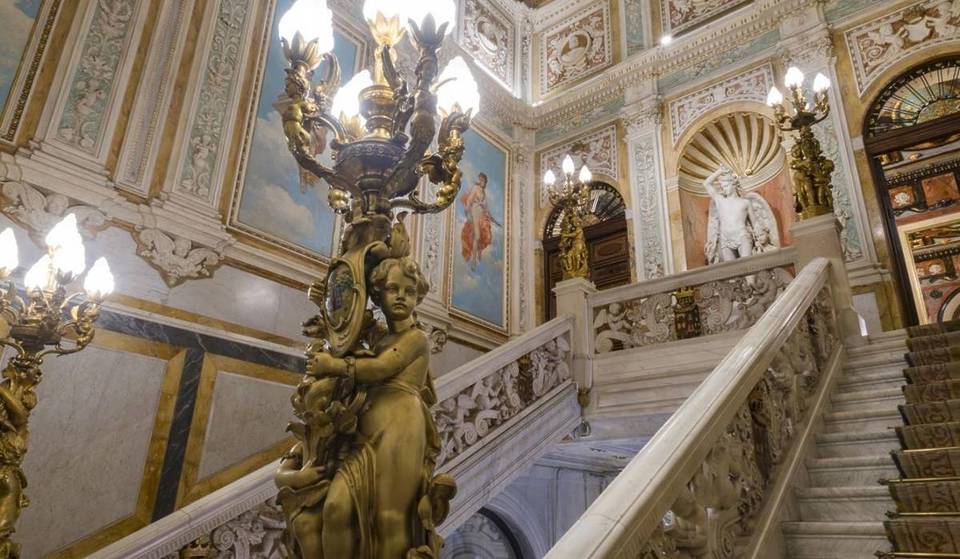 Succede solo una volta all’anno: ecco i 20 palazzi di Madrid che si possono visitare senza pagare un euro