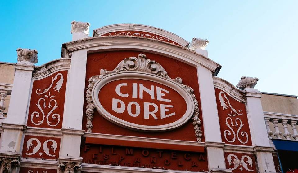 Free movies (and no catch) in the heart of Madrid: this cinema screens its entire billboard for free for three months