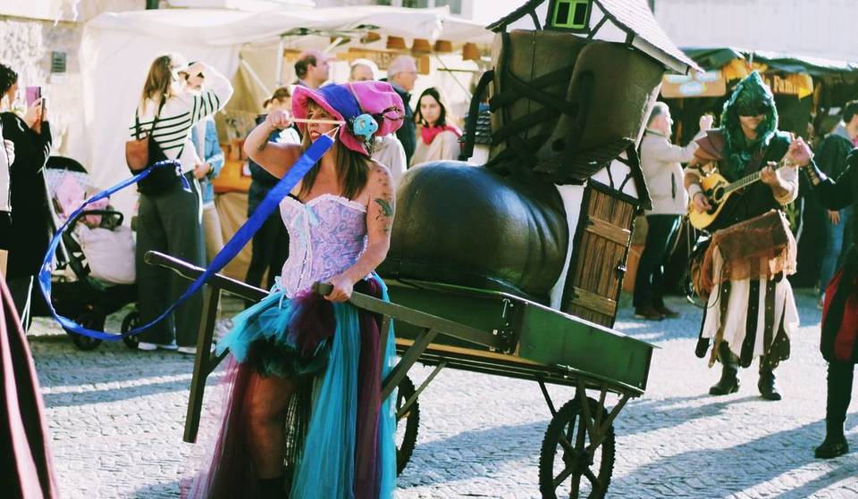 La ville madrilène qui remonte le temps avec un marché médiéval : théâtre, bouffons et gastronomie pendant trois jours seulement