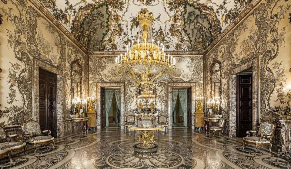 The Royal Palace recovers a forgotten jewel: it has just reopened the secret cabinet of Charles III in Madrid
