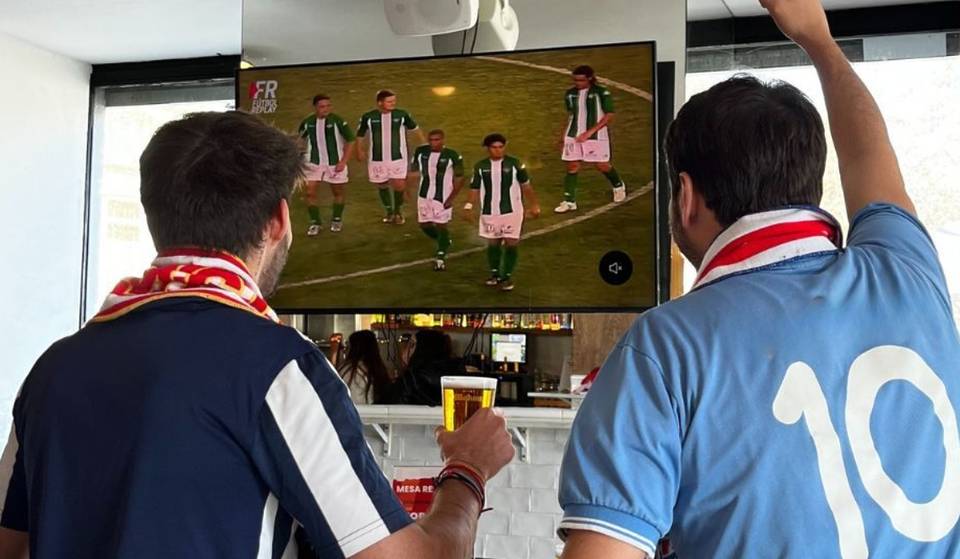 KOP Stadium: l&#8217;app per prenotare un tavolo nei migliori bar dove godersi El Clásico domenica