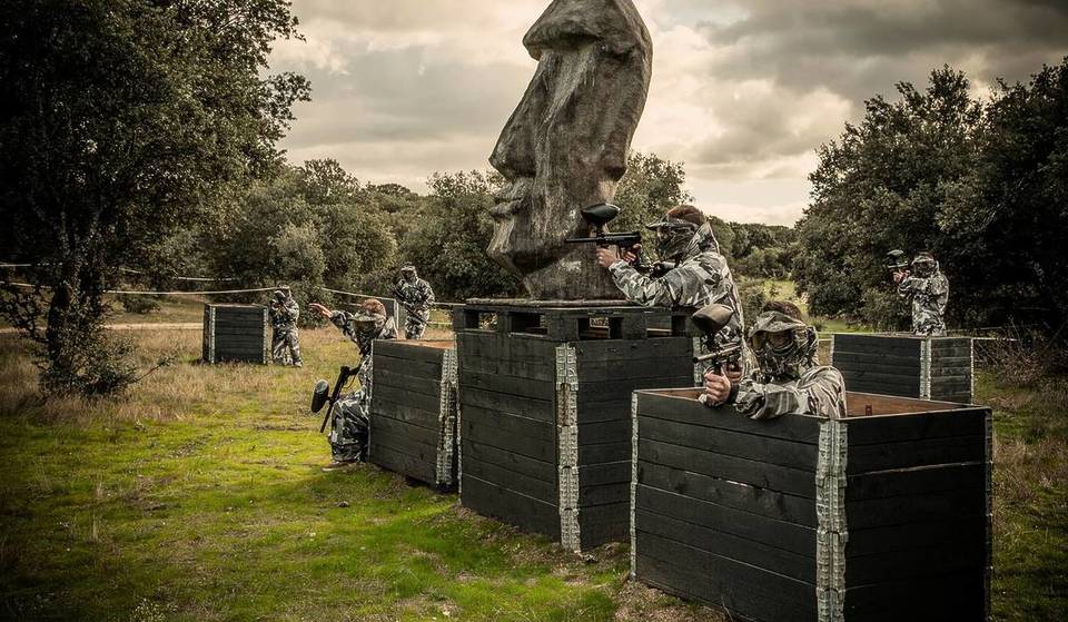 De conquistar Fort Knox a sobrevivir entre moais: los campos de paintball más inmersivos de Madrid