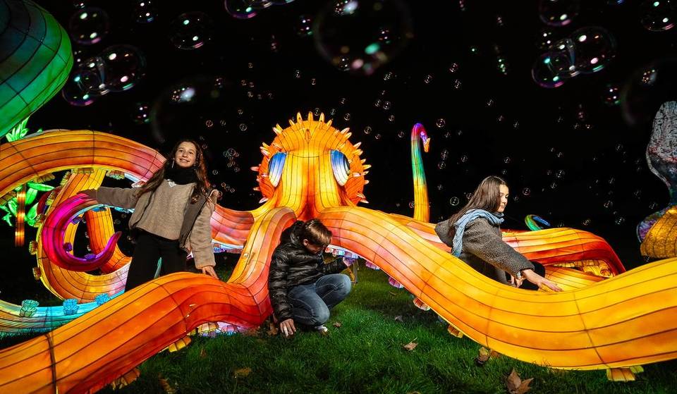 Der Zoo Brilla eröffnet die Weihnachtssaison in Getafe: ein Lichterfest, das auch für Kinder gedacht ist.