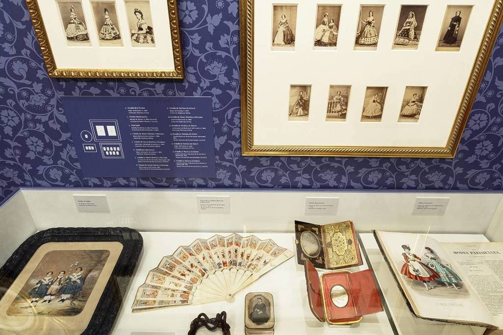 retratadas estudios de mujeres exposición fotografía museo del romanticismo madrid planes enero
