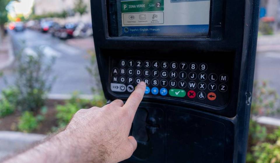 Adiós a aparcar gratis por la noche en Madrid: los parquímetros no descansarán ni en festivos