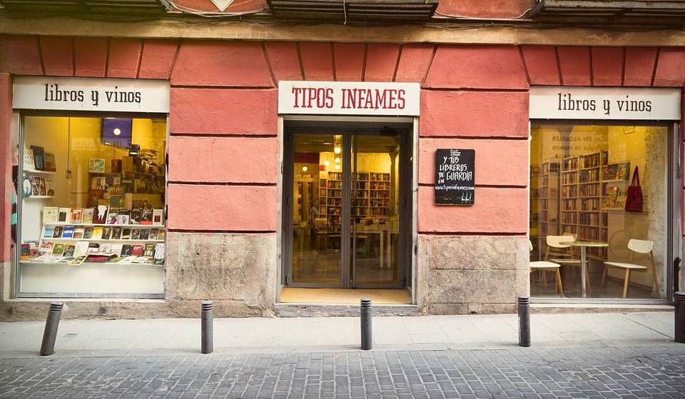 Madrid dice addio a una delle sue librerie più iconiche: Tipos Infames a Malasaña chiude per sempre.