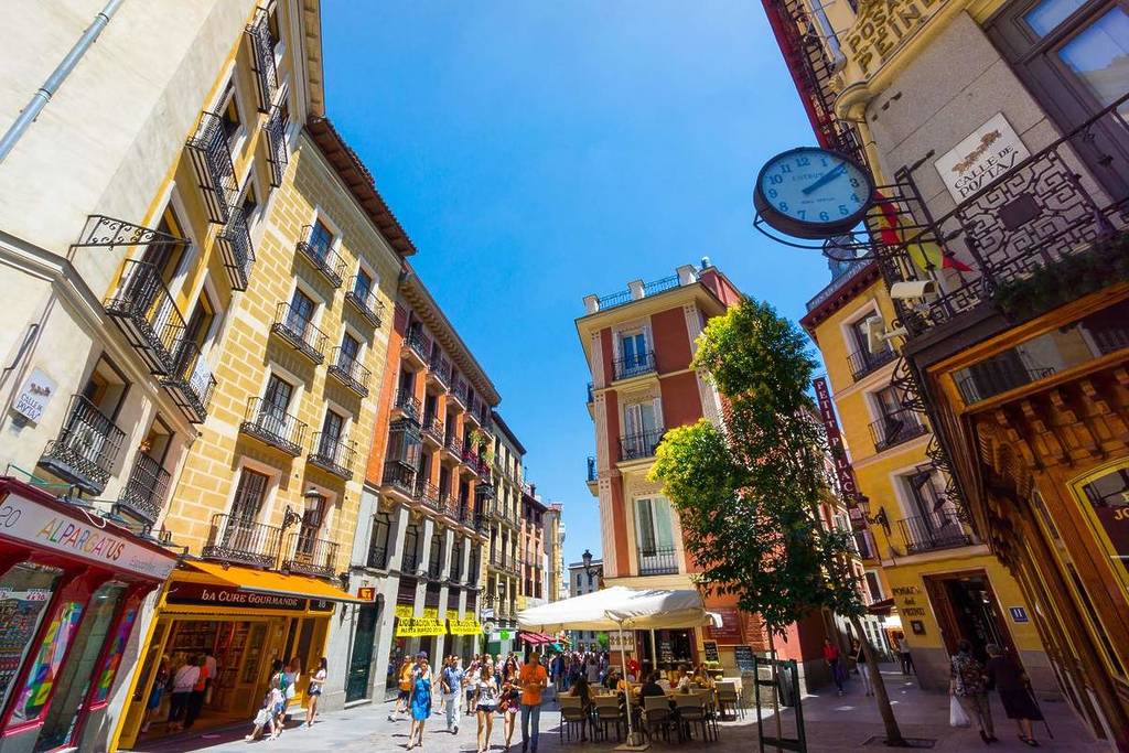 Adeus ao pagamento a mais no Imposto de Renda: a nova dedução de até 40% para proprietários de apartamentos que o Governo prorroga até 2026