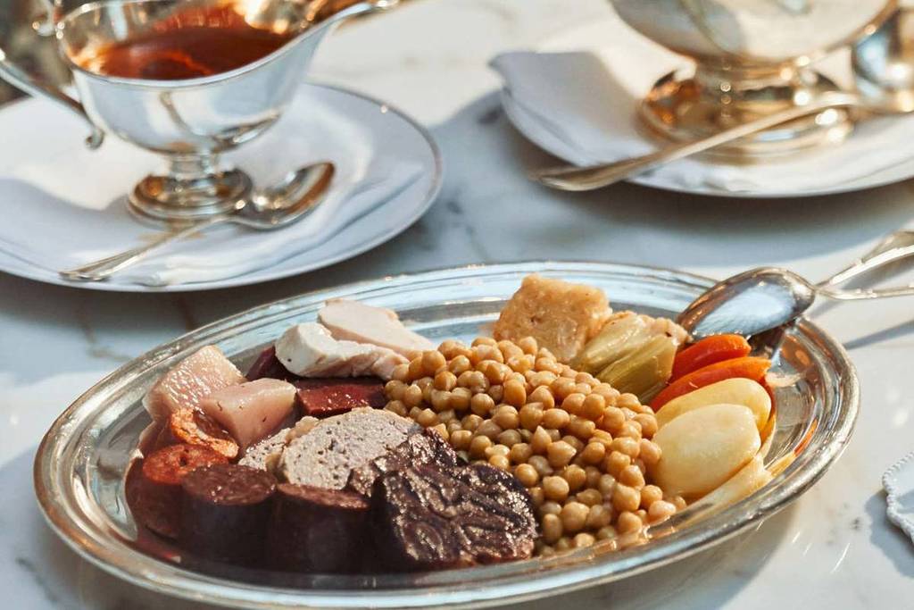 Das Madrider Gericht, das gerade zum Kulturgut erklärt wurde und eine heilige Reihenfolge beim Essen hat