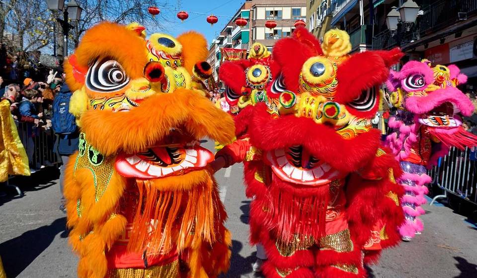 O desfile do Ano Novo Chinês de Madrid tem um novo local: a celebração reunirá dragões, leões e uma dança guerreira com 300 anos de história.