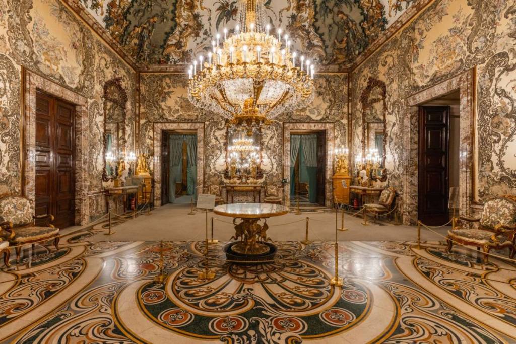 Gasparini Hall, Royal Palace